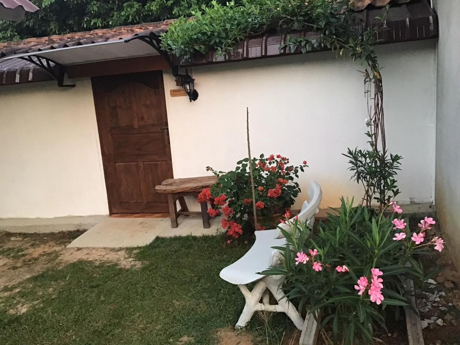 Serenity1 Homestay Chiang Dao Eksteriør bilde
